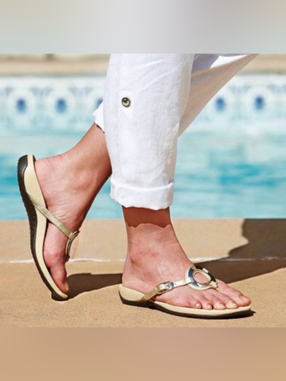 Vionic Orthaheel Yolanda Sandal Gold Ring Comfort Toe Post Women 7